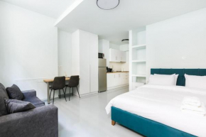 Snug studio apartment with shared garden II